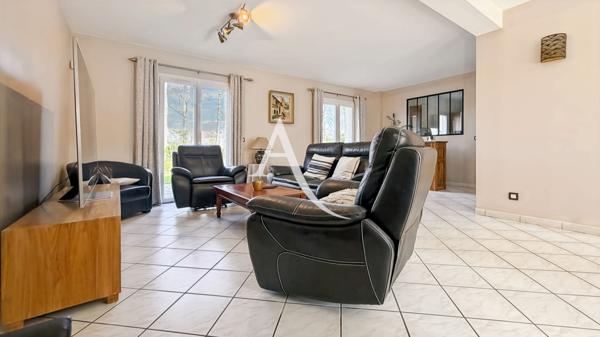 Maison Le Perray En Yvelines 6 pièce(s) 140 m2