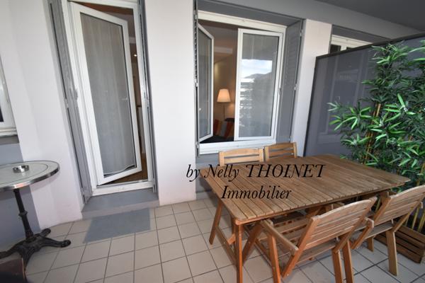 Clermont-Ferrand (63000) Dépt.63, CLERMONT-FERRAND Jaude, STUDIO, 27m2, balcon, cave et parking