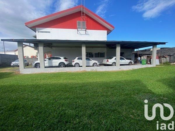 Maison 10 pièces de 300 m² à Saint-André (97440)