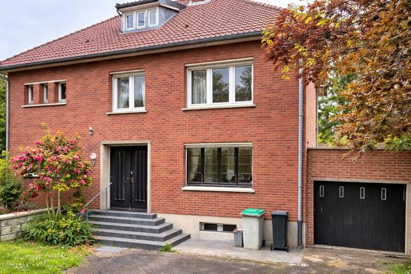 RARE – Maison de maître avec parc – Fort potentiel VALENCIENNES