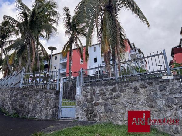 F2  libre d'occupation à Ste Clotilde