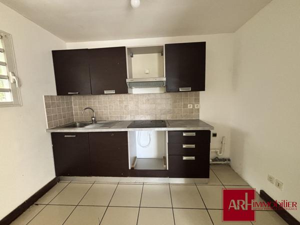 F2  libre d'occupation à Ste Clotilde