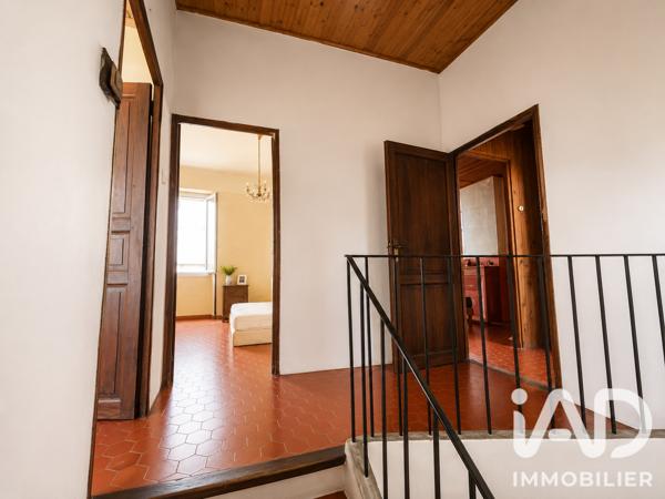 Maison à vendre 10 pièces 198 m² La Seyne-sur-Mer