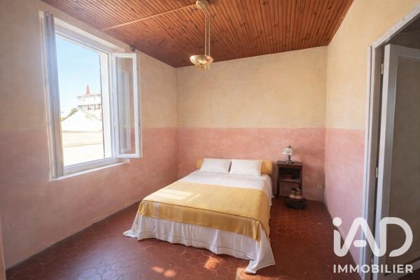 Maison à vendre 10 pièces 198 m² La Seyne-sur-Mer