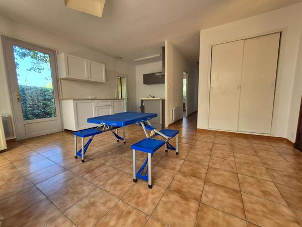 Maison de plain-pied 112 m2 avec garage entre Le Brusc et La Coudoulière