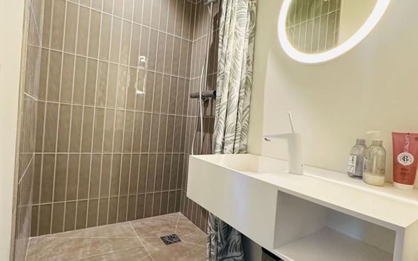 Appartement à louer    2 pièces • 32,85 m2 Puteaux