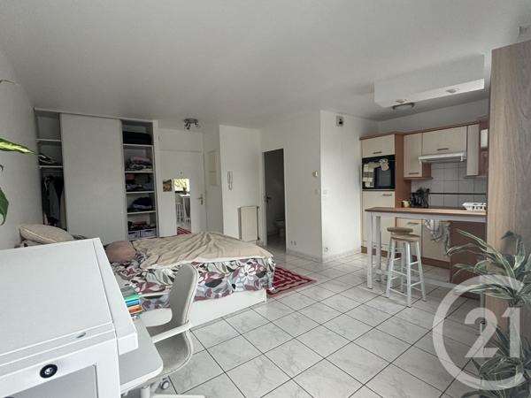 Appartement F1 à vendre  1 pièce - 28,44 m2 SAVIGNY SUR ORGE - 91