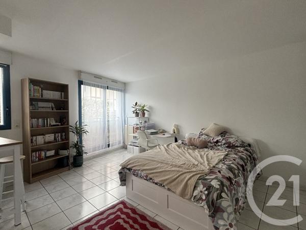 Appartement F1 à vendre  1 pièce - 28,44 m2 SAVIGNY SUR ORGE - 91