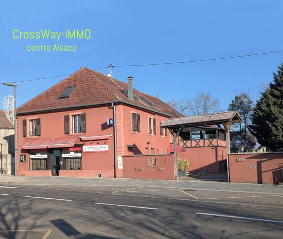 Ensemble immobilier 500m2, restaurant bar appartements, terrain 1187m2