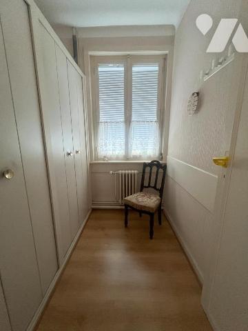 HYPER CENTRE MAISON DE VILLE AVEC GARAGE