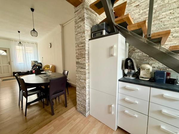 Charmante maison de ville 3 pièces, proche gare et centre ville