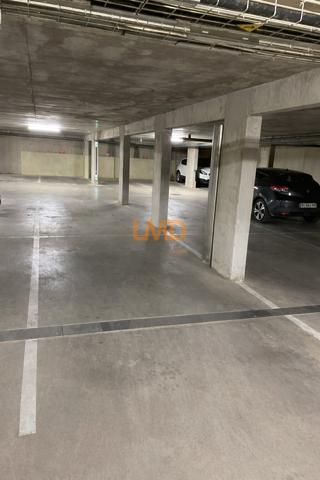 Place de parking sécurisée Brignoles