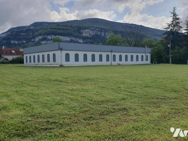 Propriété à usage mixte d'habitations et professionnel