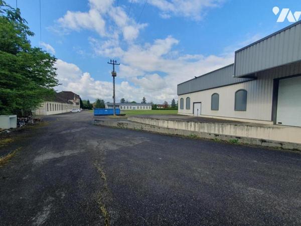 Propriété à usage mixte d'habitations et professionnel