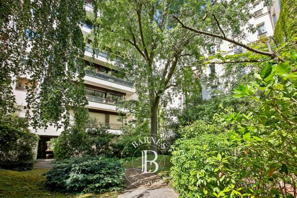 Paris 16ème, Appartement  14 m² à vendre