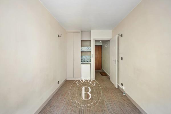 Paris 16ème, Appartement  14 m² à vendre