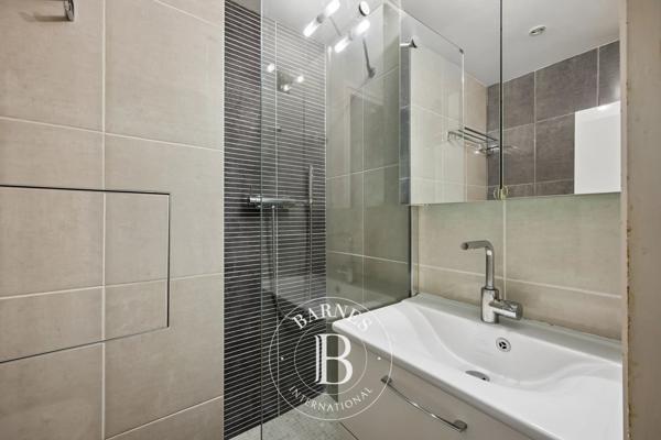 Paris 16ème, Appartement  14 m² à vendre