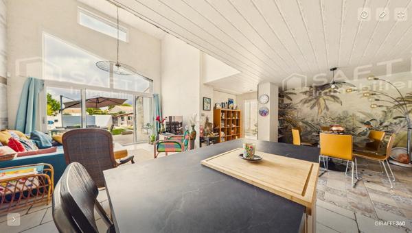Maison en pierre rénovée 145 m² - 4 chambres