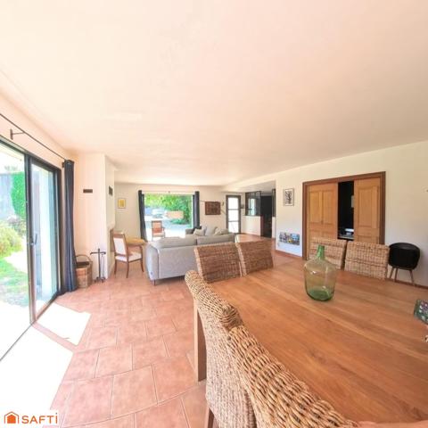 Belle maison de 246m2 Le Pontet