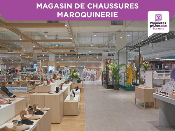 75018 PARIS - Maroquinerie, Chaussures, Accessoires de mode,120 m²,  vitrine 12 mètres
