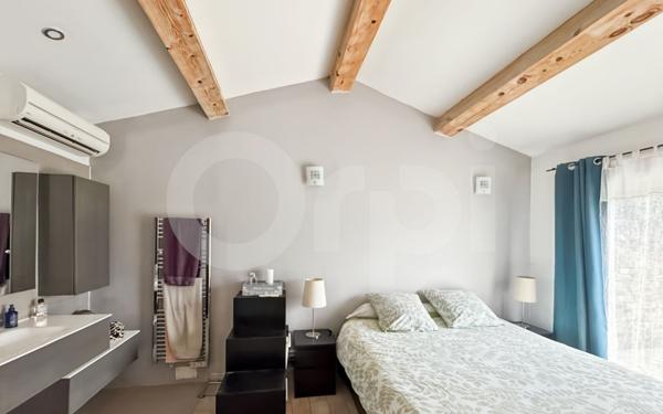 Maison à vendre    5 pièces • 134 m2 Le Revest-les-Eaux