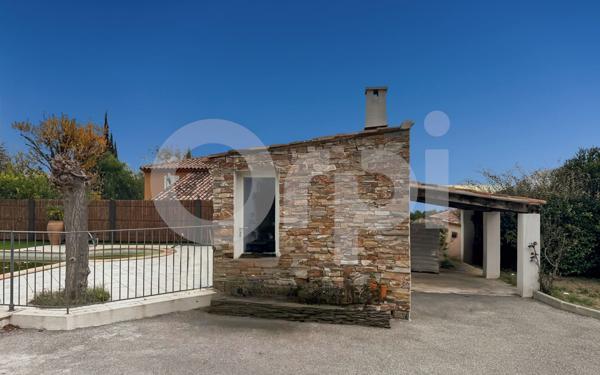 Maison à vendre    5 pièces • 134 m2 Le Revest-les-Eaux