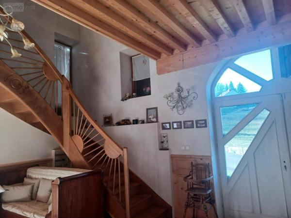 Maison à vendre à Le Poizat dans l'Ain (01130), ref : 01037-884
