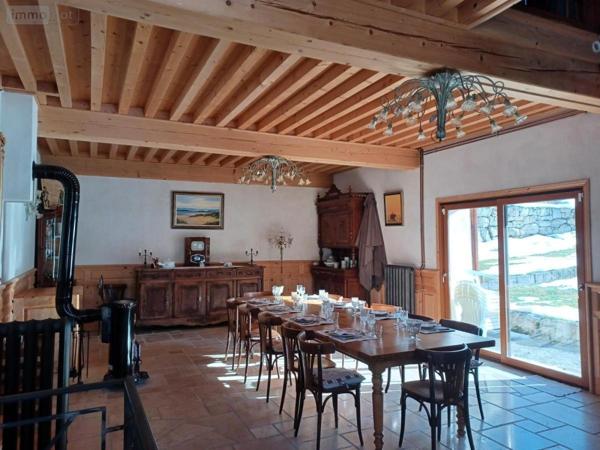 Maison à vendre à Le Poizat dans l'Ain (01130), ref : 01037-884