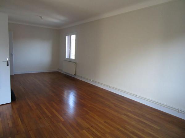 Appartement à louer à Saint-Laurent-sur-Saône (01750)