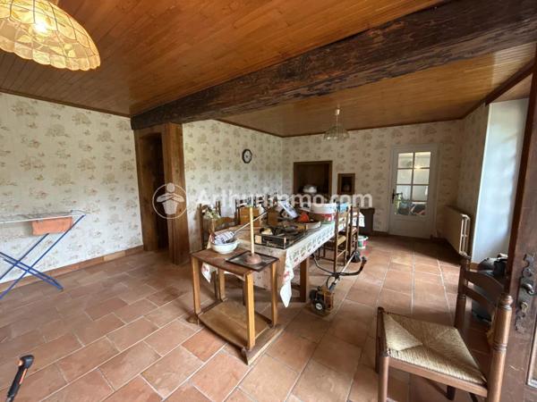 Vente Maison 4 pièces 124 m2 à Saint-Astier