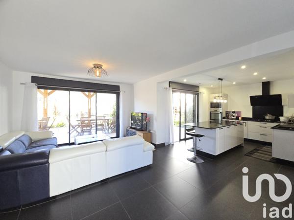 Maison à vendre 5 pièces 105 m² Saint-Paul