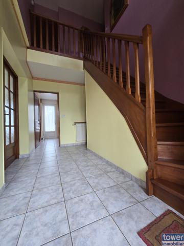 Maison
                                                                                                                                                                                                                                                                                                                        5 pièce(s)                                                                                                                                                                                                          3 chambre(s)                                                                                                                                                                                                          143  m²