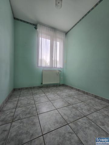 Maison
                                                                                                                                                                                                                                                                                                                        5 pièce(s)                                                                                                                                                                                                          3 chambre(s)                                                                                                                                                                                                          143  m²