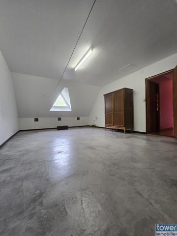 Maison
                                                                                                                                                                                                                                                                                                                        5 pièce(s)                                                                                                                                                                                                          3 chambre(s)                                                                                                                                                                                                          143  m²