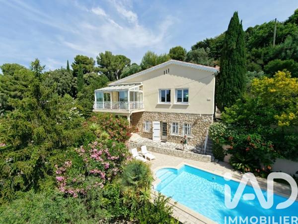 Maison à vendre 6 pièces 145 m² Ollioules