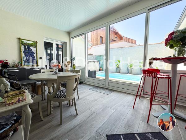Maison
         4 pièces
        - 100 m² Bien prestige