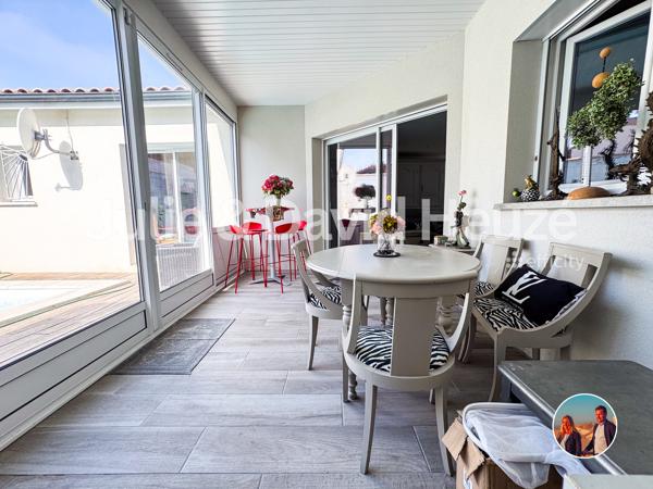Maison
         4 pièces
        - 100 m² Bien prestige