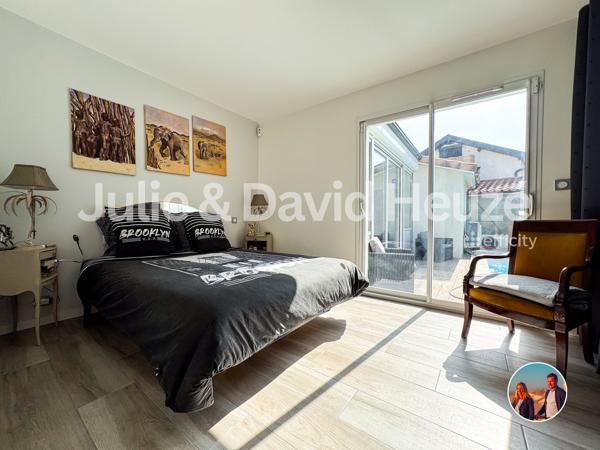 Maison
         4 pièces
        - 100 m² Bien prestige