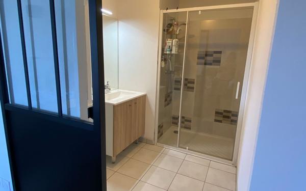 Appartement à vendre    2 pièces • 41 m2 Lormont
