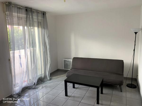 MARSEILLE 3EME PROCHE CASERNE DU MUY T2 - BALCON - PARKING