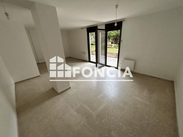 Location Appartement 4 pièces 82.1 m² - 95 AVENUE VICTOR HUGO - ALLEE A Valence 26000