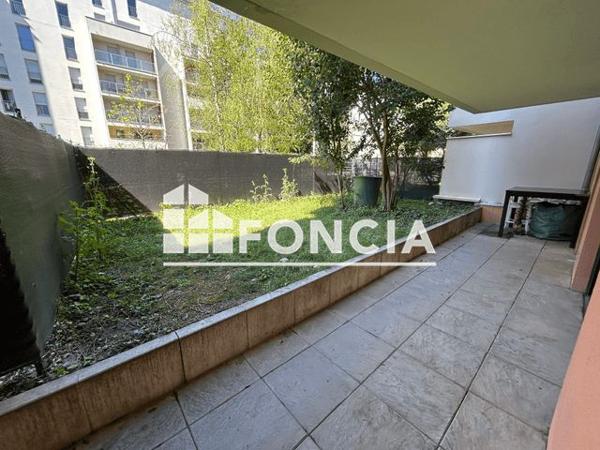 Location Appartement 4 pièces 82.1 m² - 95 AVENUE VICTOR HUGO - ALLEE A Valence 26000