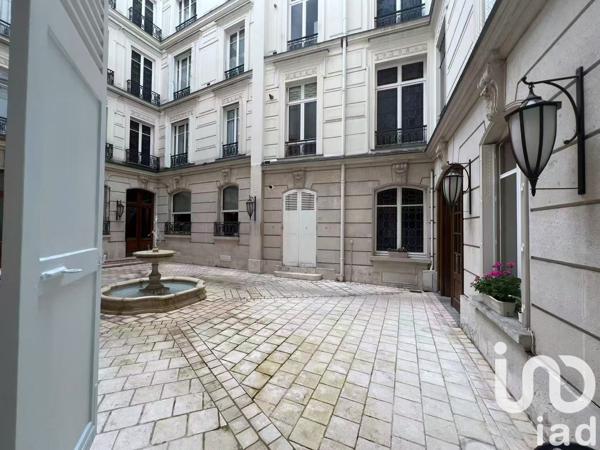 Appartement à vendre 3 pièces 63 m² Paris 8