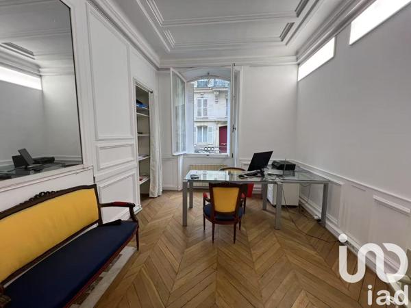 Appartement à vendre 3 pièces 63 m² Paris 8