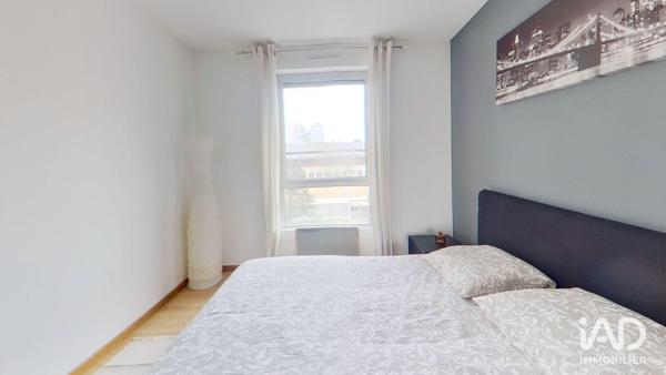 Location appartement 2 pièces 46 m² Courbevoie