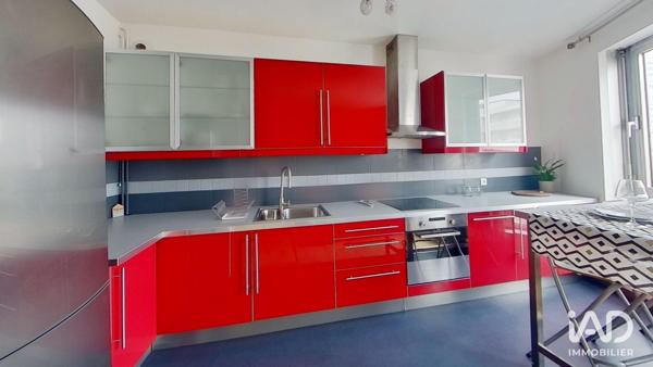 Location appartement 2 pièces 46 m² Courbevoie