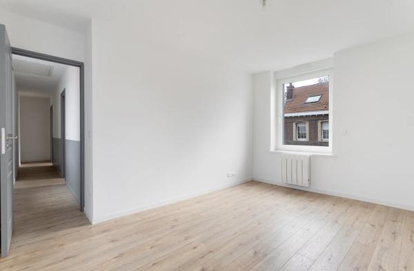 Maison 6 pièces - 147 m² Exclusivité efficity