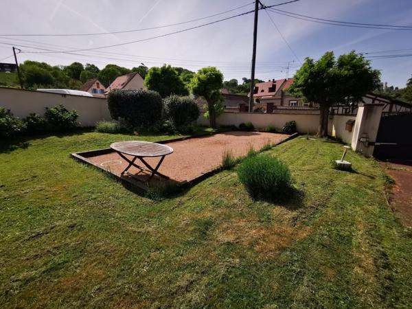 Villa 7 pièces avec piscine couverte