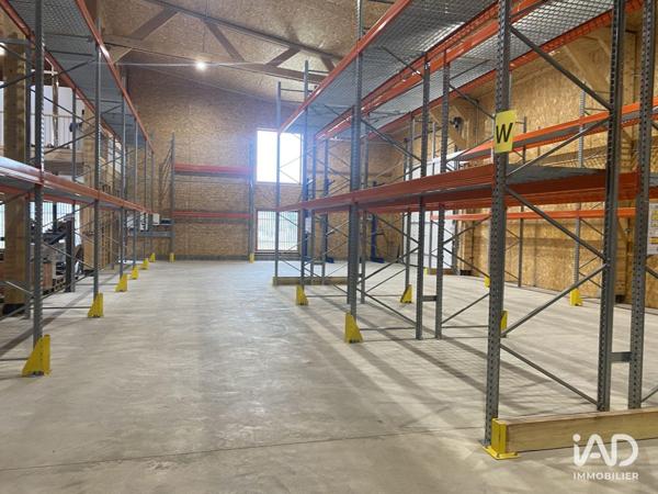 Location local d’activité 270 m² Calmont