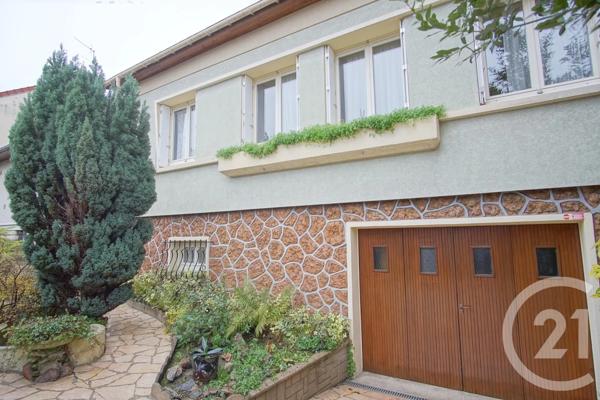 Maison à vendre  3 pièces - 61 m 2   FONTENAY SOUS BOIS  - 94